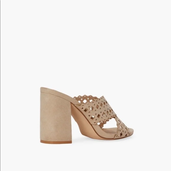 JUST FAB: Heeled Sandal - Picture 3 of 4